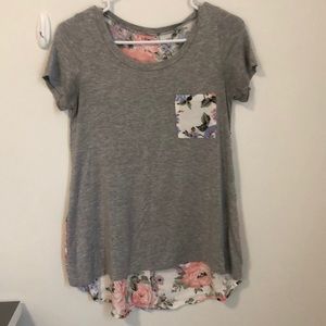 Floral back shirt sleeve